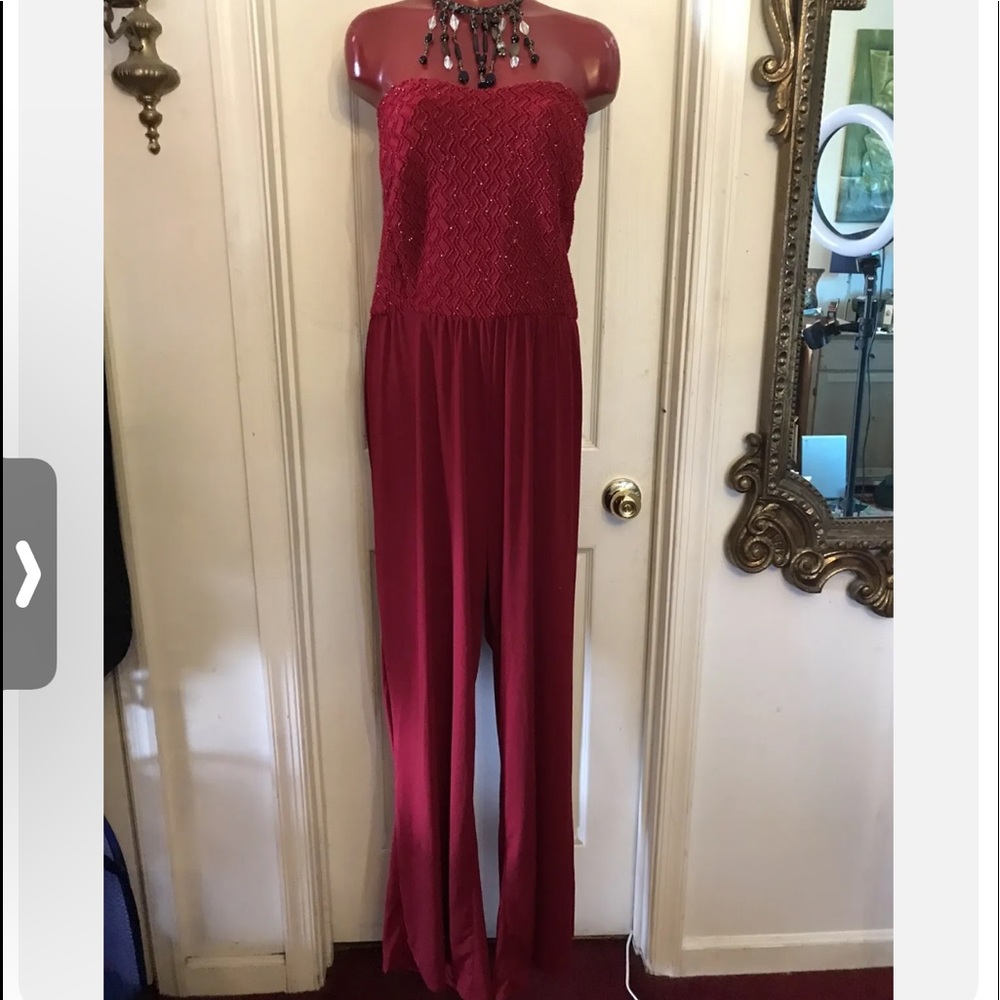 NEW WITH TAGS -NY INVASION STRAPLESS BURGUNDY JUMPSUIT PLUS SIZE 3X-GLITTER TOP